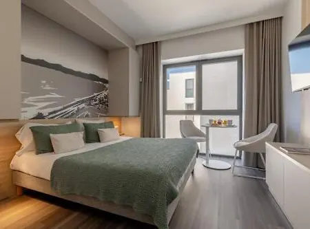 Lagrange Olympie Aparthotel