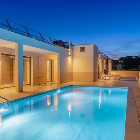 Lagrange Olympie 4*